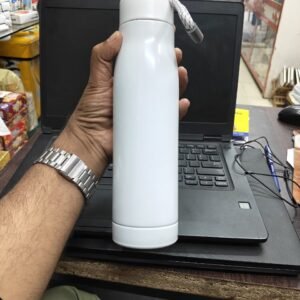 White Colour 500 Ml Hot And Cold Bottle With Rassi