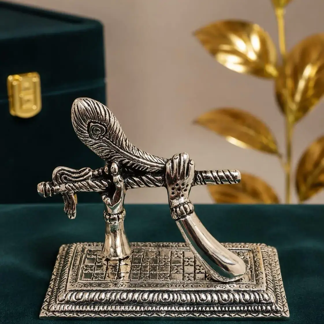 German Silver Krishna Murli with Hand